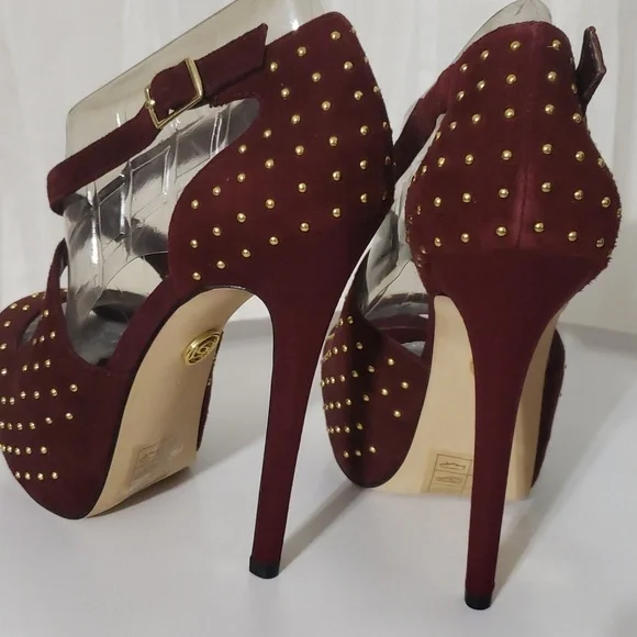 Bebe Burgundy with gold accents platform Heels size 6 - Picture 3 of 10